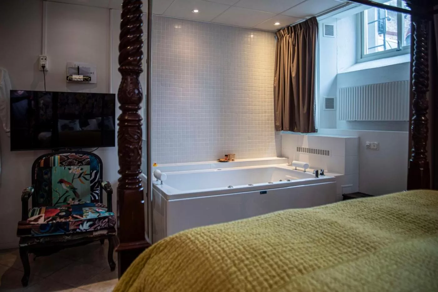 Rum Premium King med bubbelpool Källarvåning V Hotel Helsingborg BW Premier Collection